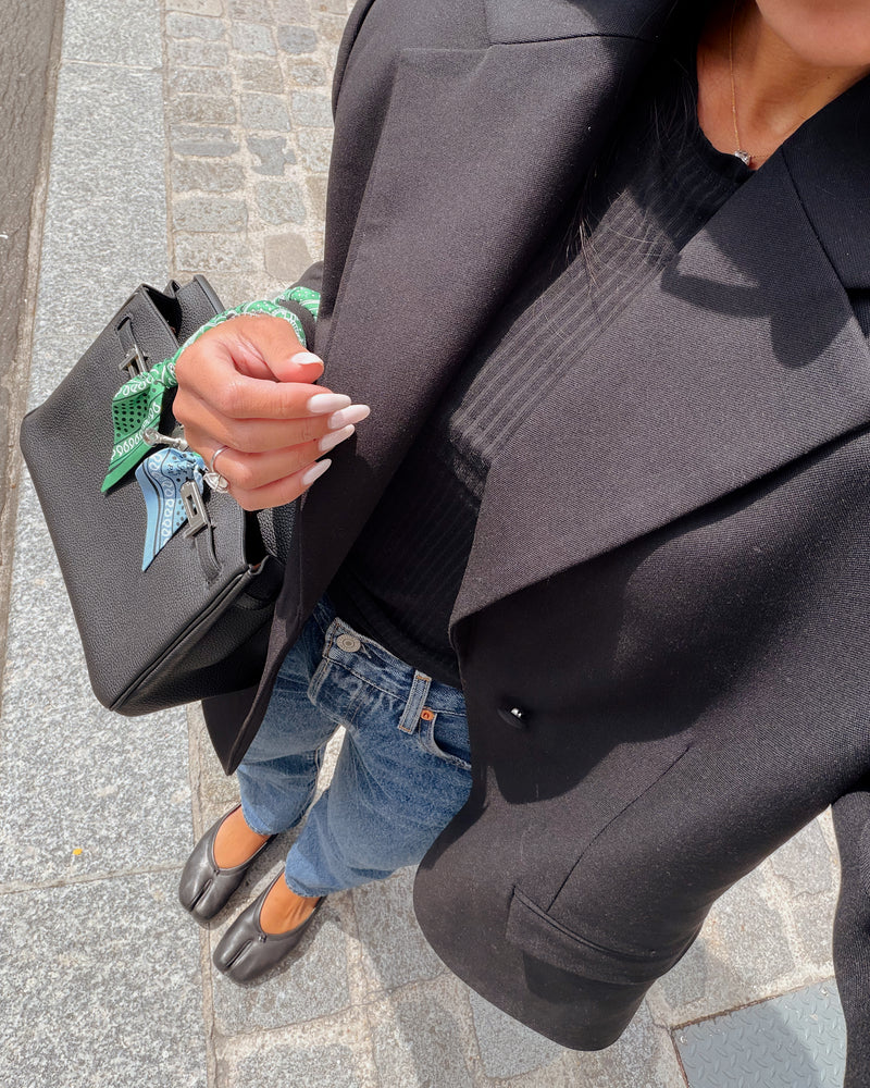 SCULPTED BLAZER