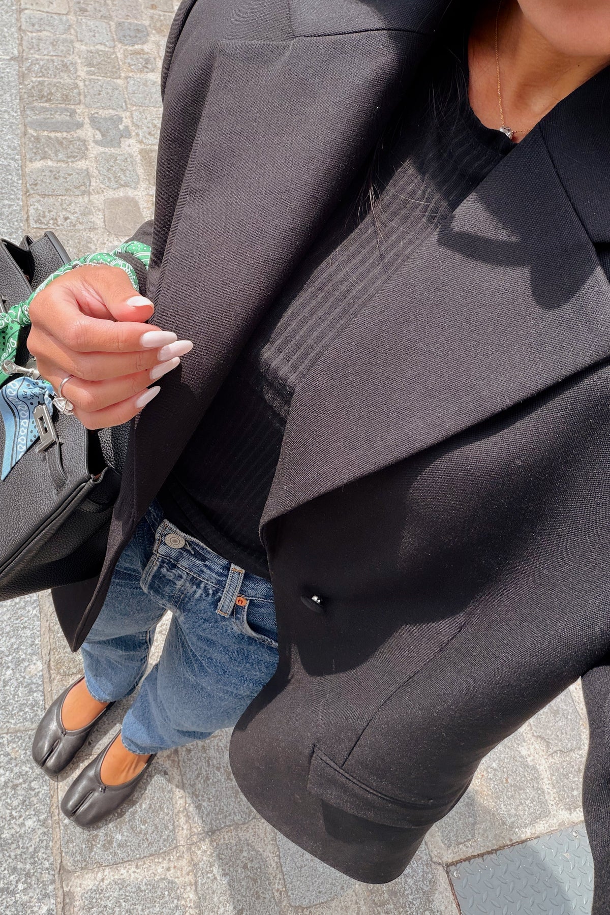 SCULPTED BLAZER