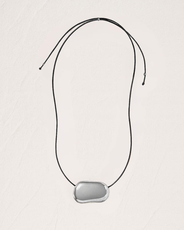 SCULPTURAL NECKLACE - SILVER