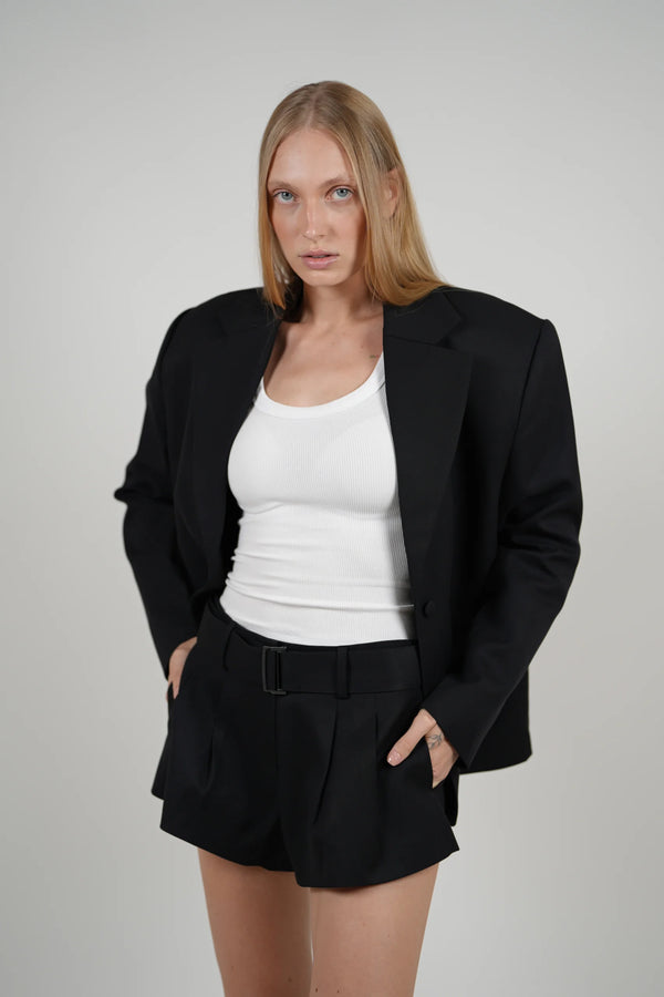 SCULPTED BLAZER