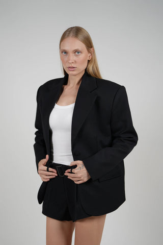 SCULPTED BLAZER