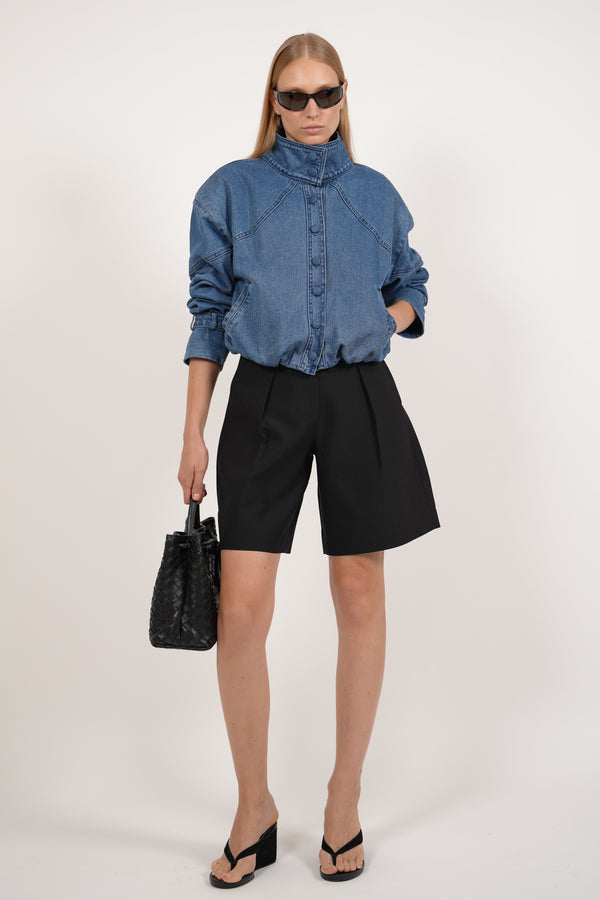 SCULPTED BERMUDA SHORTS