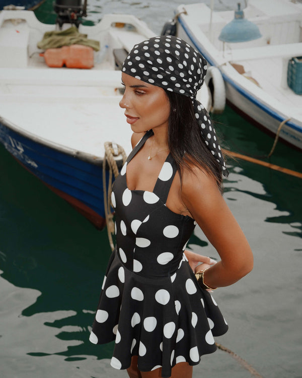 THE SOPHIA SCARF
